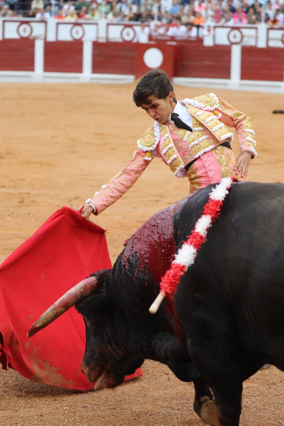 Así fue la primera corrida de la Feria Taurina de Gijón