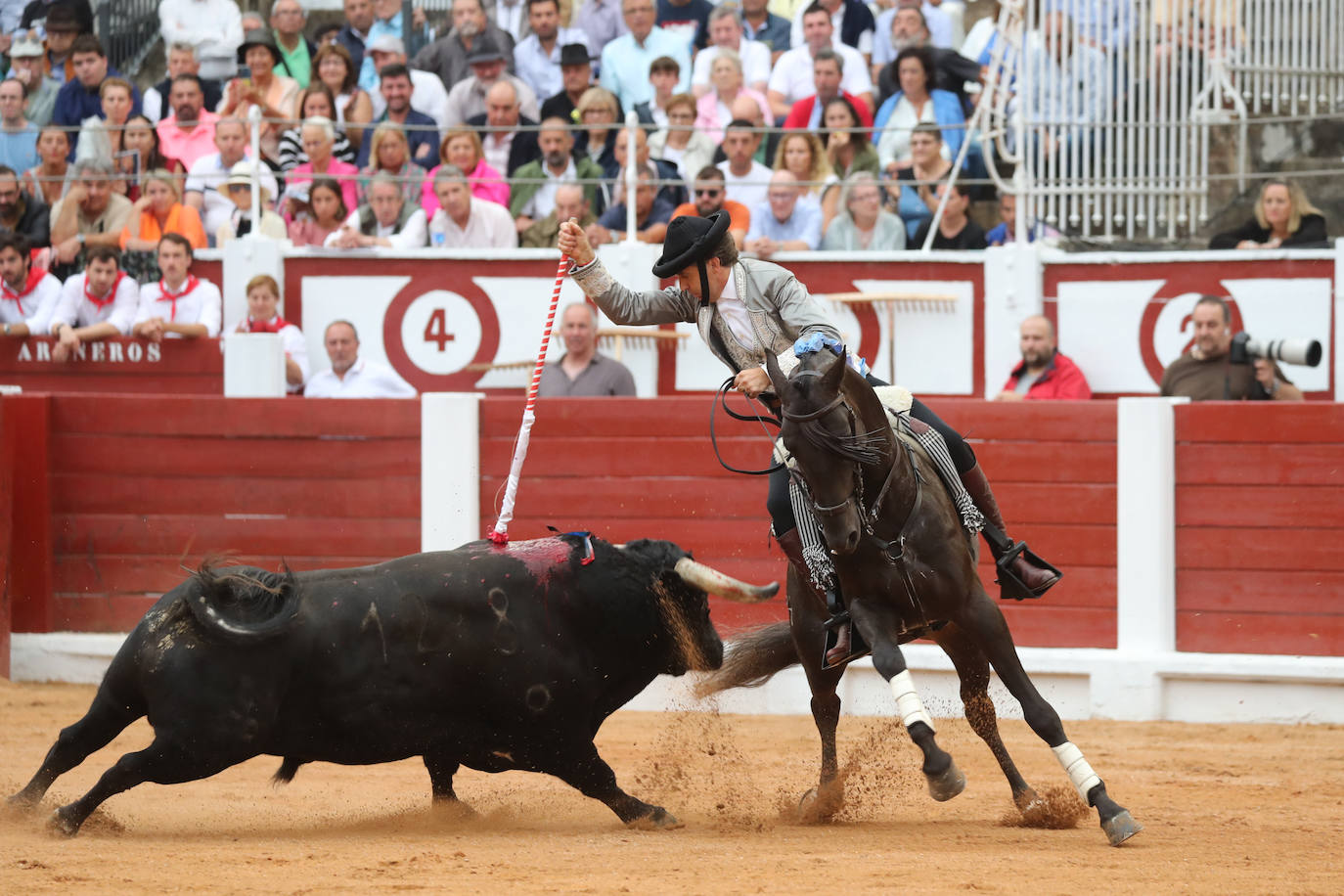 Así fue la primera corrida de la Feria Taurina de Gijón