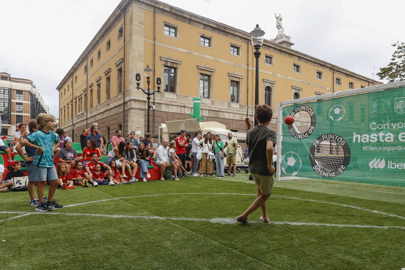 Gijón vibra con la Selección