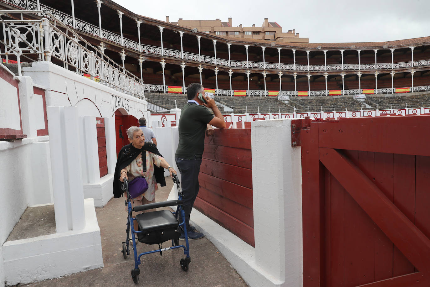 Gijón se prepara para la vuelta de su feria taurina