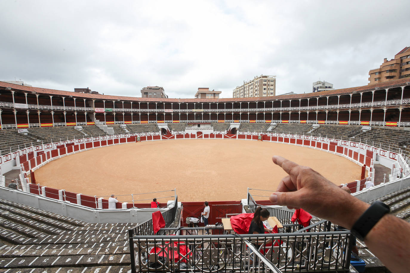 Gijón se prepara para la vuelta de su feria taurina