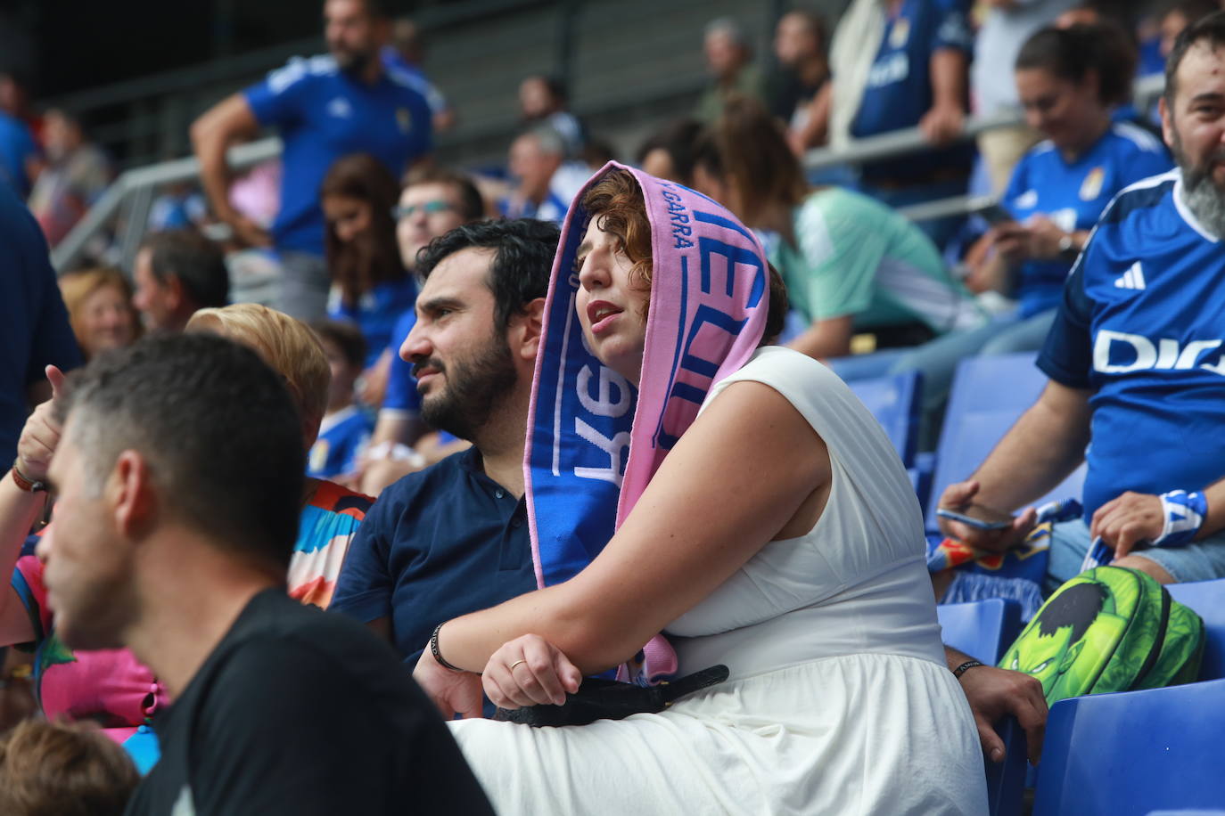 ¿Estuviste en el Real Oviedo - Racing de Ferrol? ¡Búscate en las fotos!