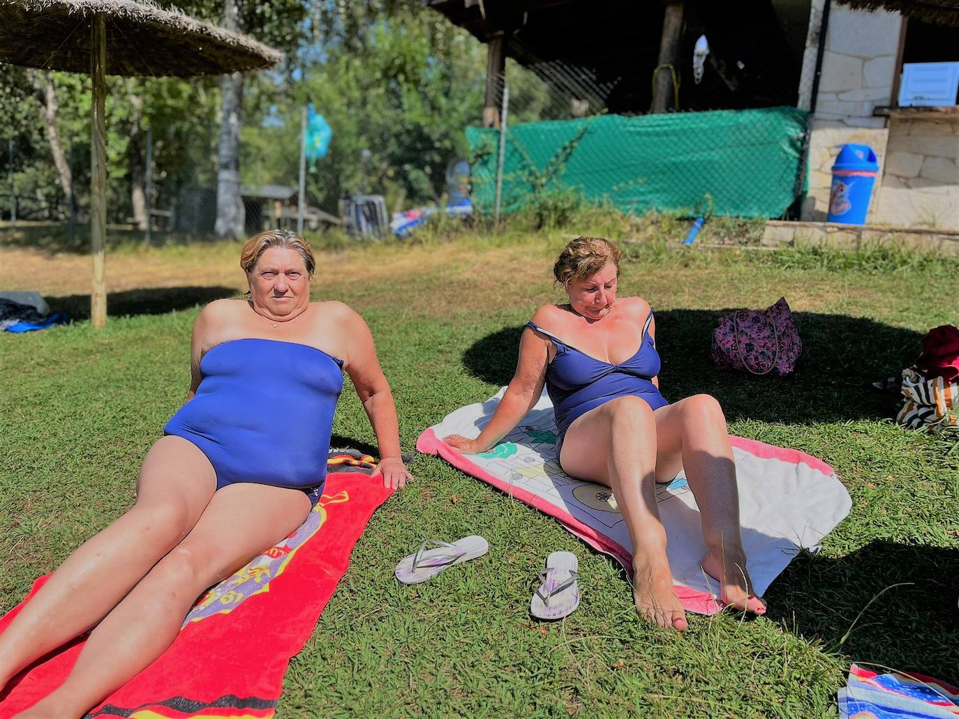 Asturias busca agua y sombra para refrescarse