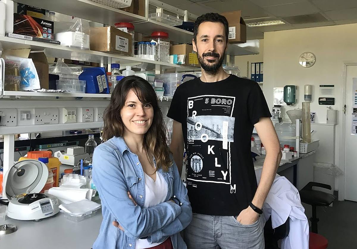 Los investigadores asturianos Clea Bárcena y Pedro Quirós.