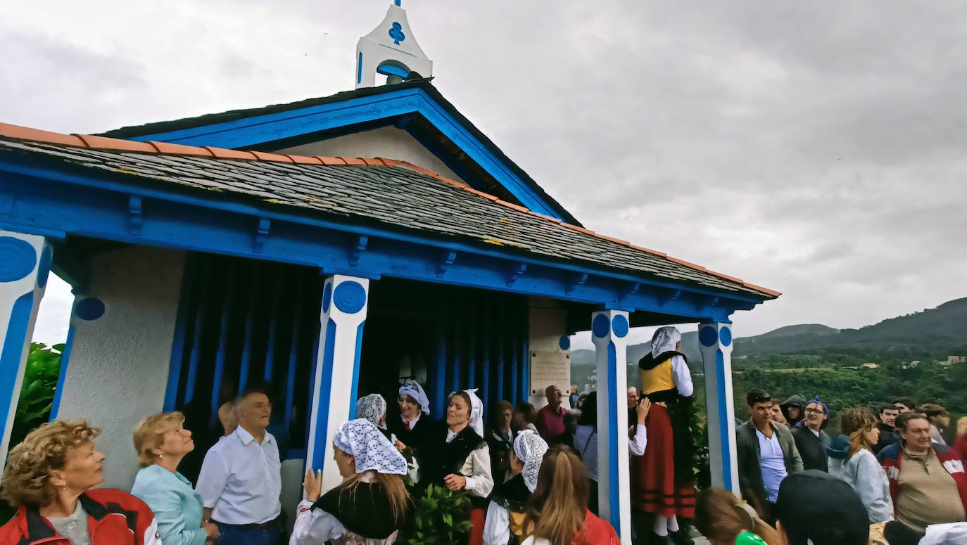 Romería por todo lo alto en Cadavedo con La Regalina