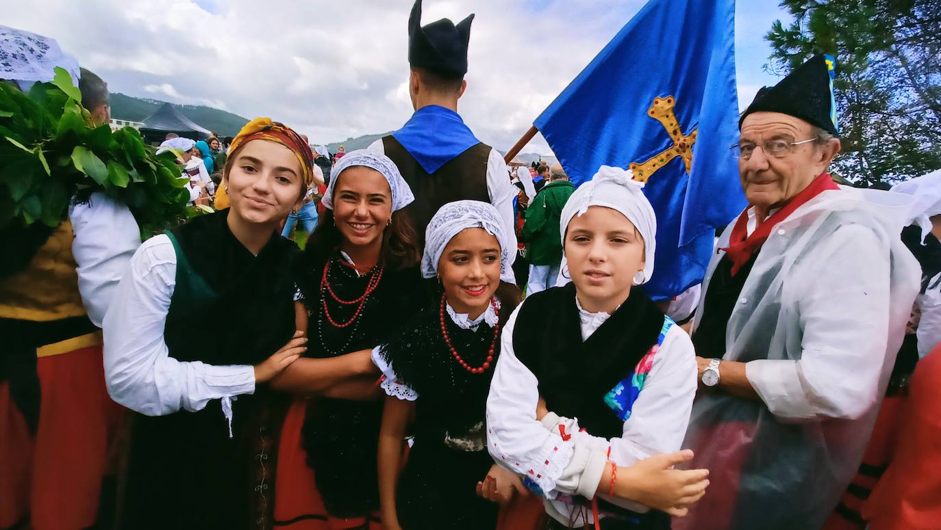 Romería por todo lo alto en Cadavedo con La Regalina