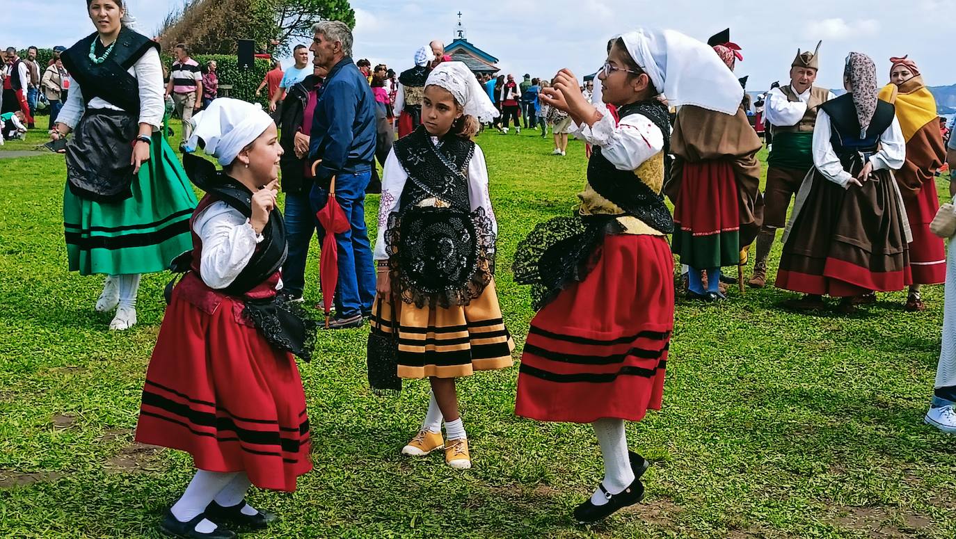 Romería por todo lo alto en Cadavedo con La Regalina