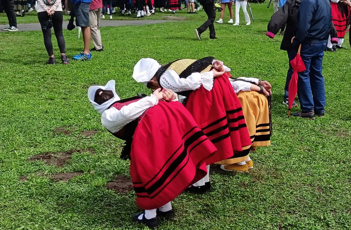 Romería por todo lo alto en Cadavedo con La Regalina