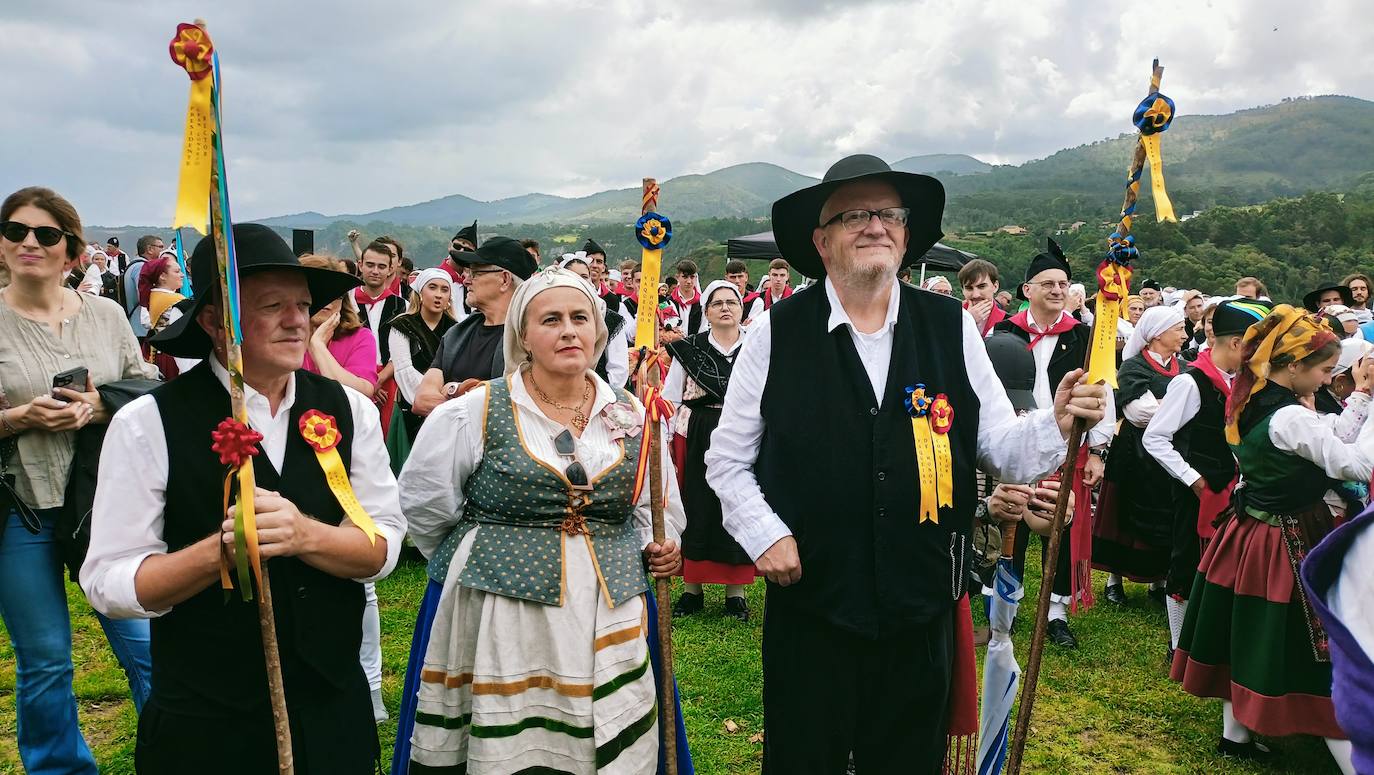 Romería por todo lo alto en Cadavedo con La Regalina