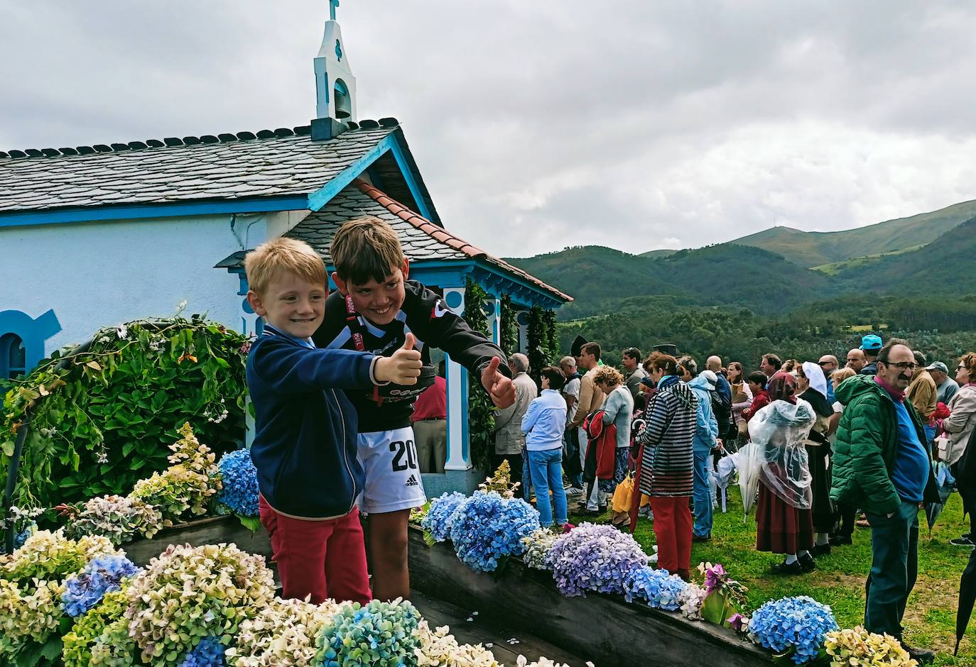 Romería por todo lo alto en Cadavedo con La Regalina