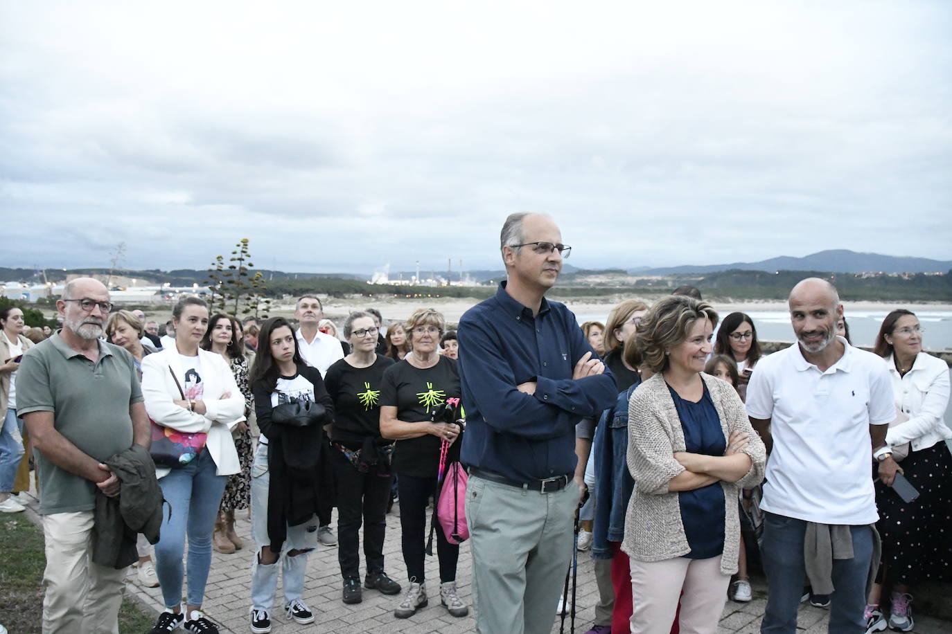 La luz del faro de San Juan se hace fiesta