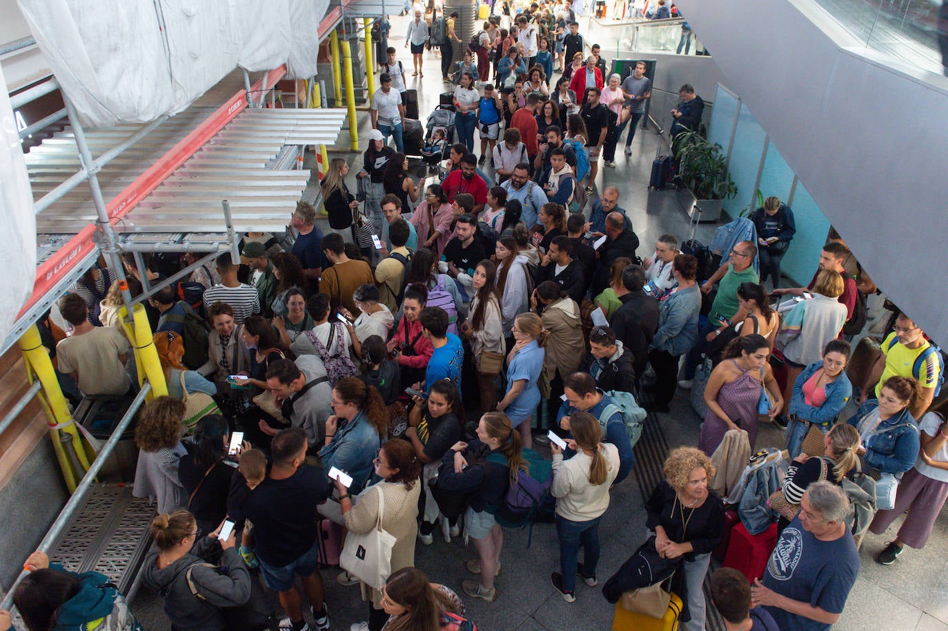 Renfe suspende varios trayectos por incidencias ocasionadas por la DANA