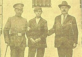 Cifuentes, con sus captores.