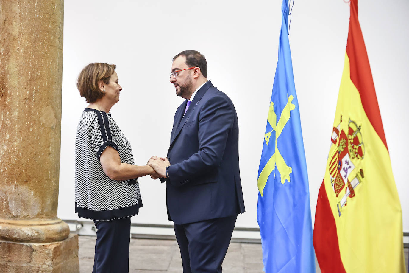 Encuentro de Barbón con los alcaldes y alcaldesas de Asturias