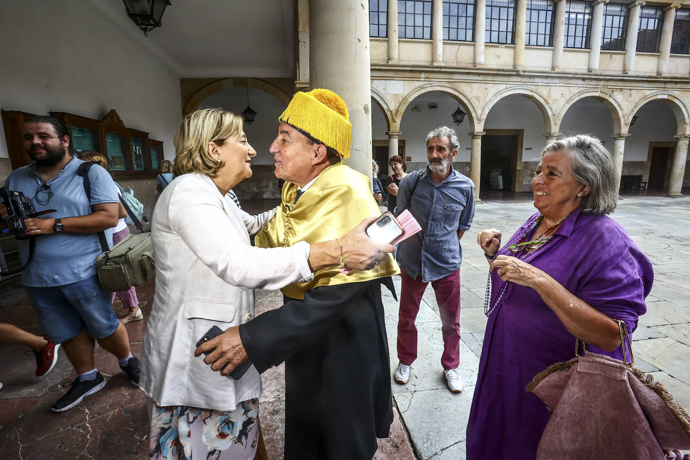 Inicio del curso académico en la Universidad de Oviedo, en imágenes