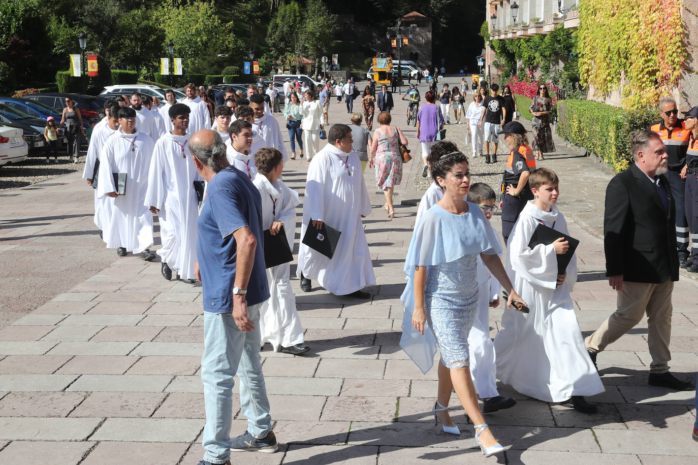 Reivindicación y tradición en la misa por la Santina