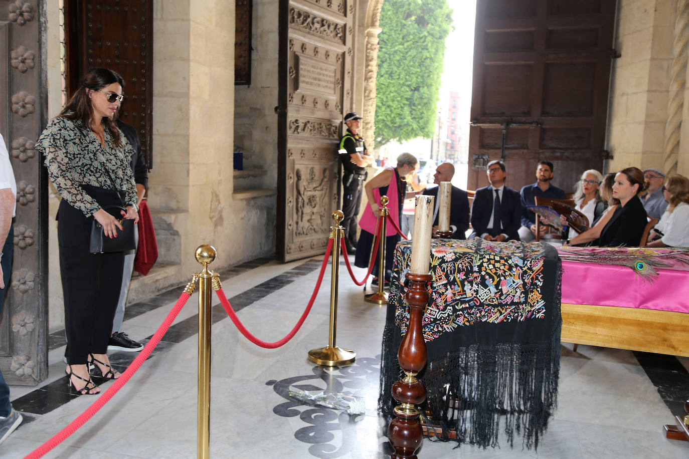 Multitudinario adiós a María Jiménez, una «artista inmortal»