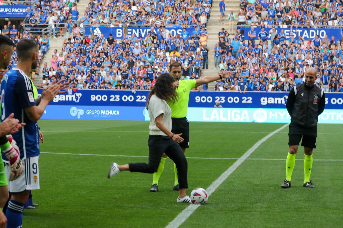 El partido entre el Oviedo y el Sporting, en imágenes