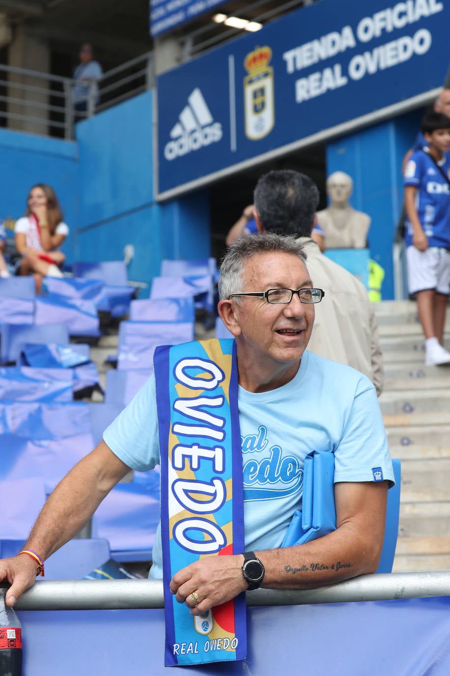 ¿Estuviste viendo el Oviedo - Sporting en el Tartiere? ¡Búscate en las fotos!
