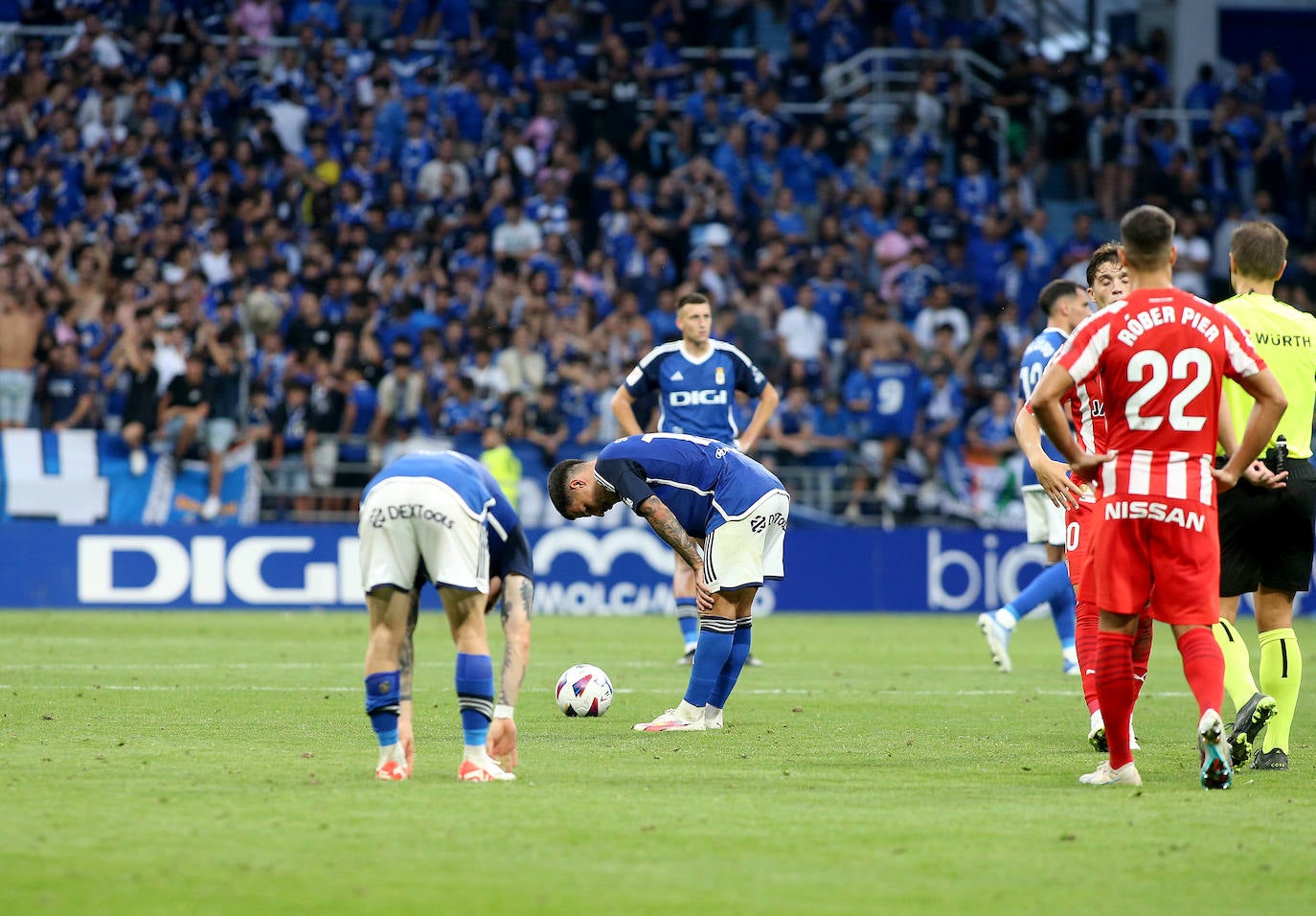 El partido entre el Oviedo y el Sporting, en imágenes