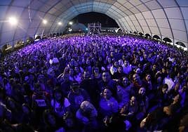 Uno de los llenazos en el recinto, con capacidad para 9.000 personas. J. C. R.