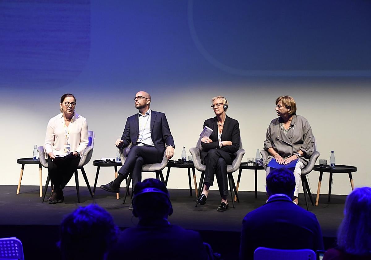 Mariví Monteserín clausuró la jornada junto a la ministra belga Karine Lalieux, y el secretario de Estado de Derechos Sociales, Ignacio Álvarez.