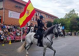 La Unidad de Caballería de la Policía Nacional en La Ería