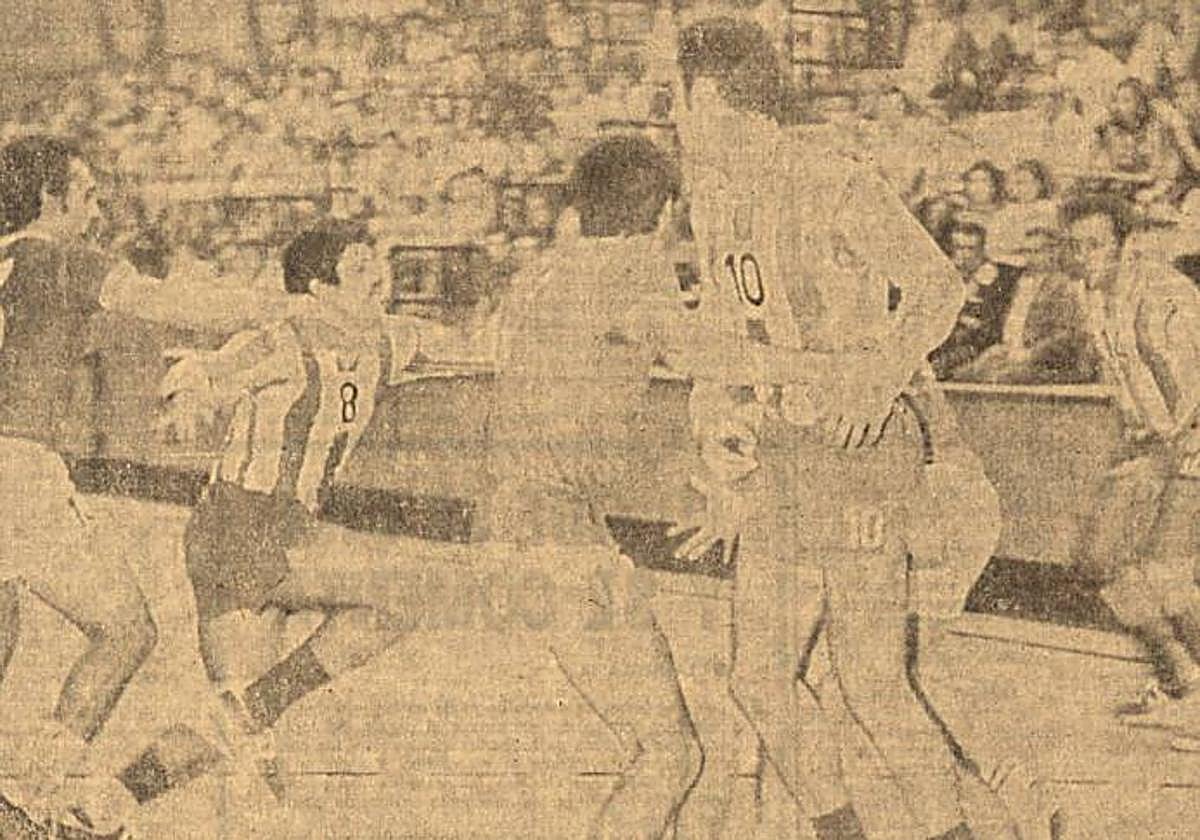 Uno de los momentos del encuentro en San Sebastián.