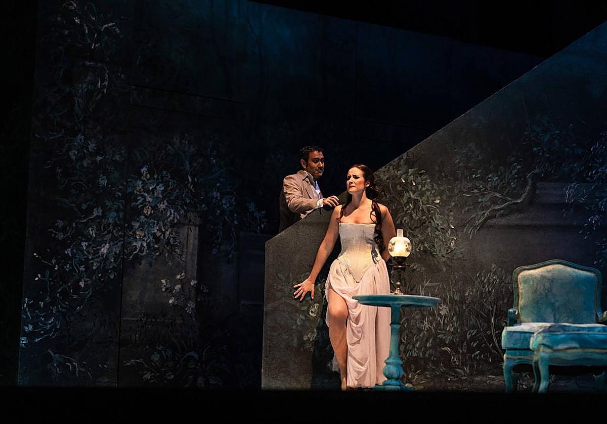 Todas las caras de 'Manon'