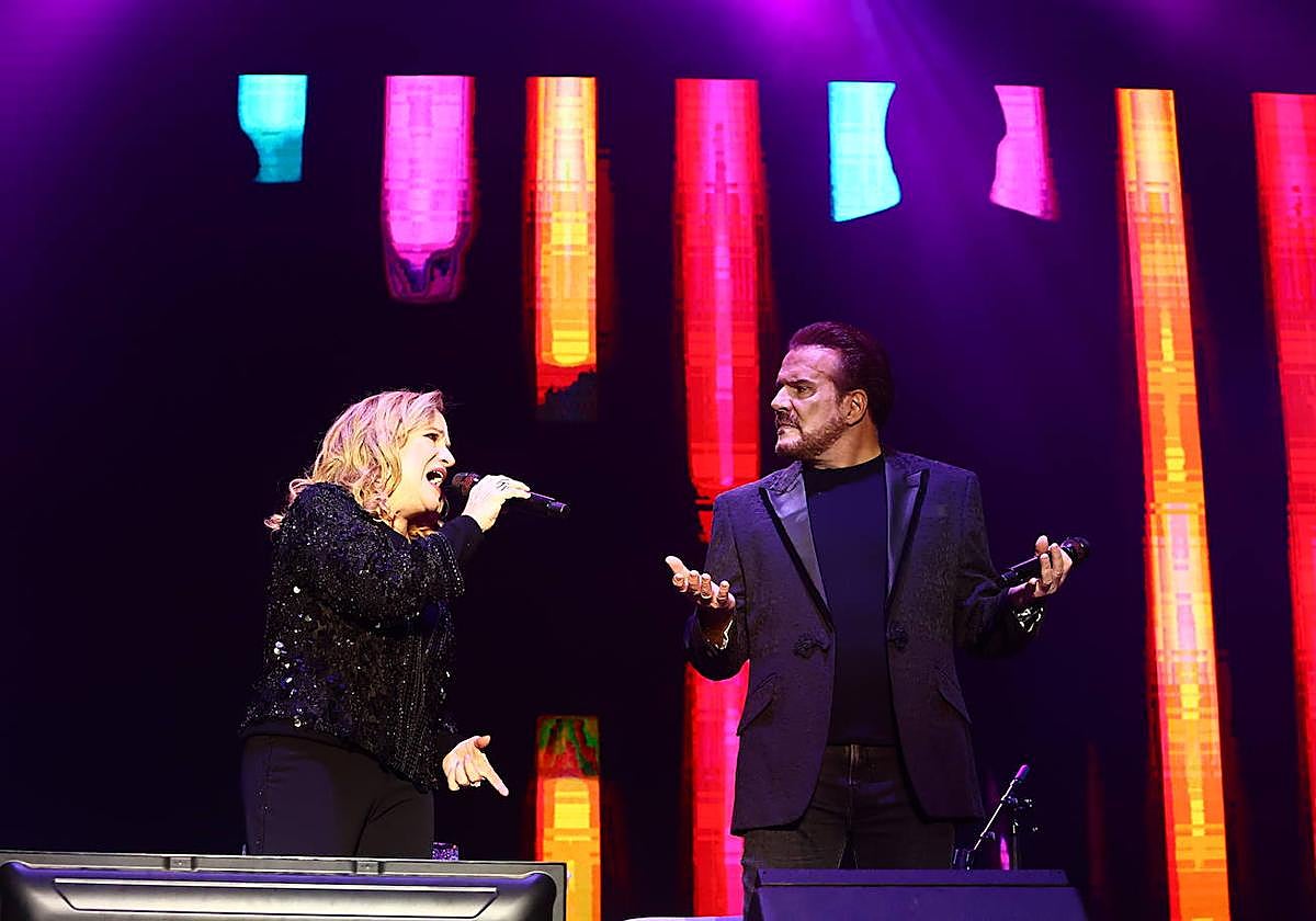 El concierto de Pimpinela en San Mateo, en imágenes