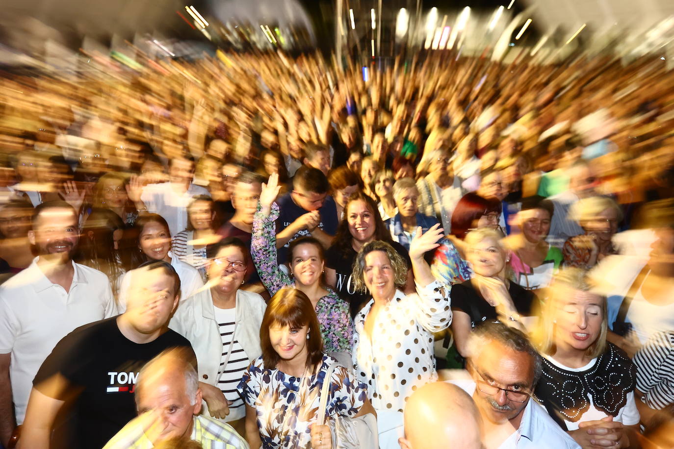 El concierto de Pimpinela en San Mateo, en imágenes