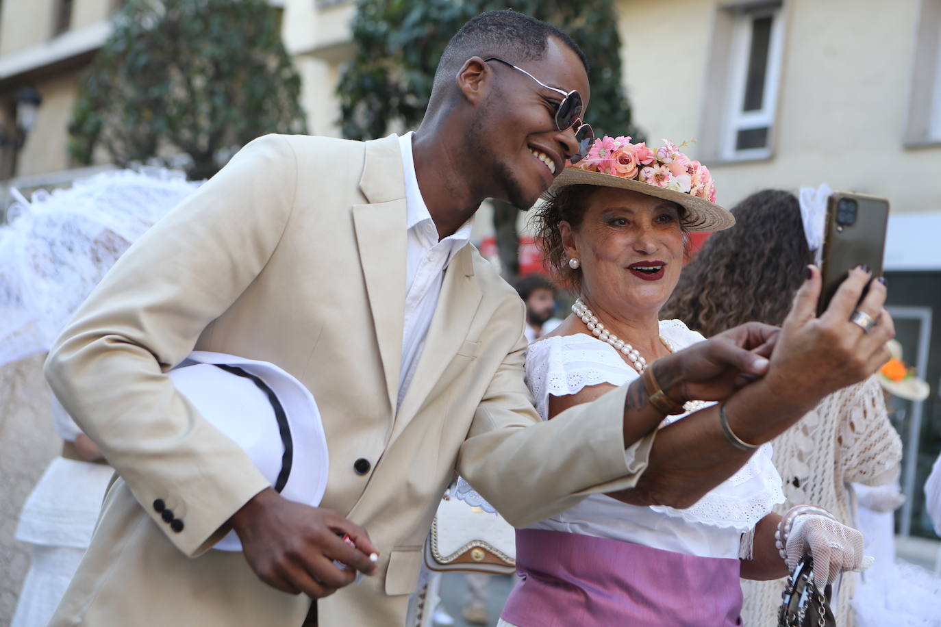 Todas las imágenes del desfile del Día de América en Oviedo