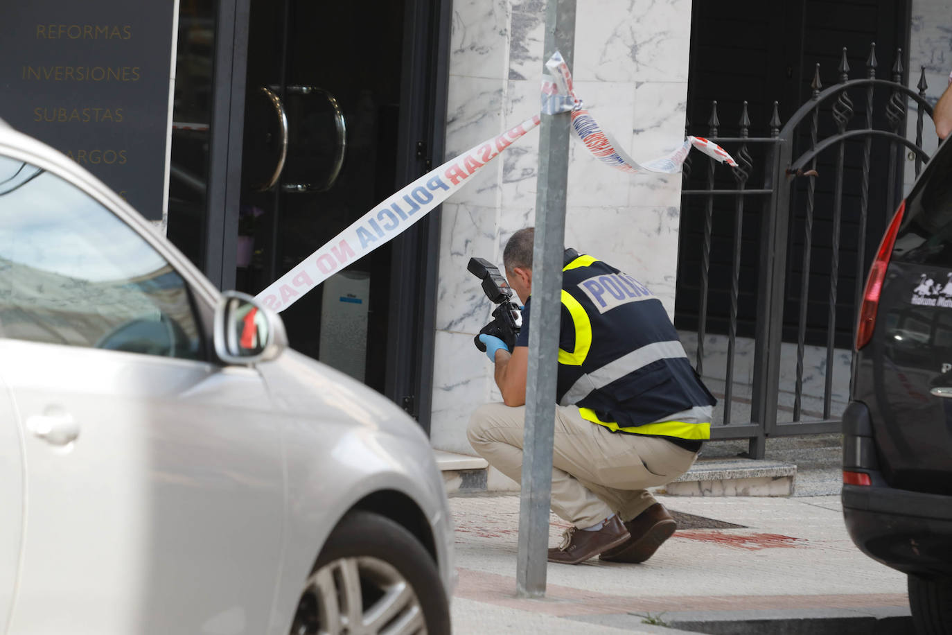 Matan en Gijón al propietario de una agencia inmobiliaria