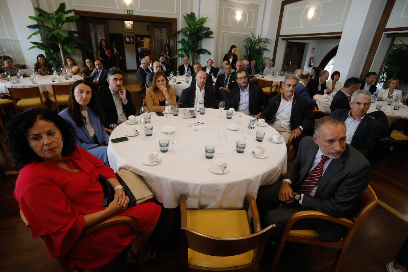 Barbón desgrana los ejes fundamentales de su Gobierno