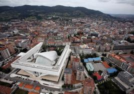 Oviedo, vista desde el aire.