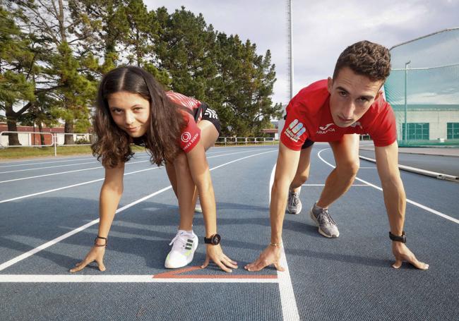 Isabel Barreiro y Manuel Bea, en Las Mestas.