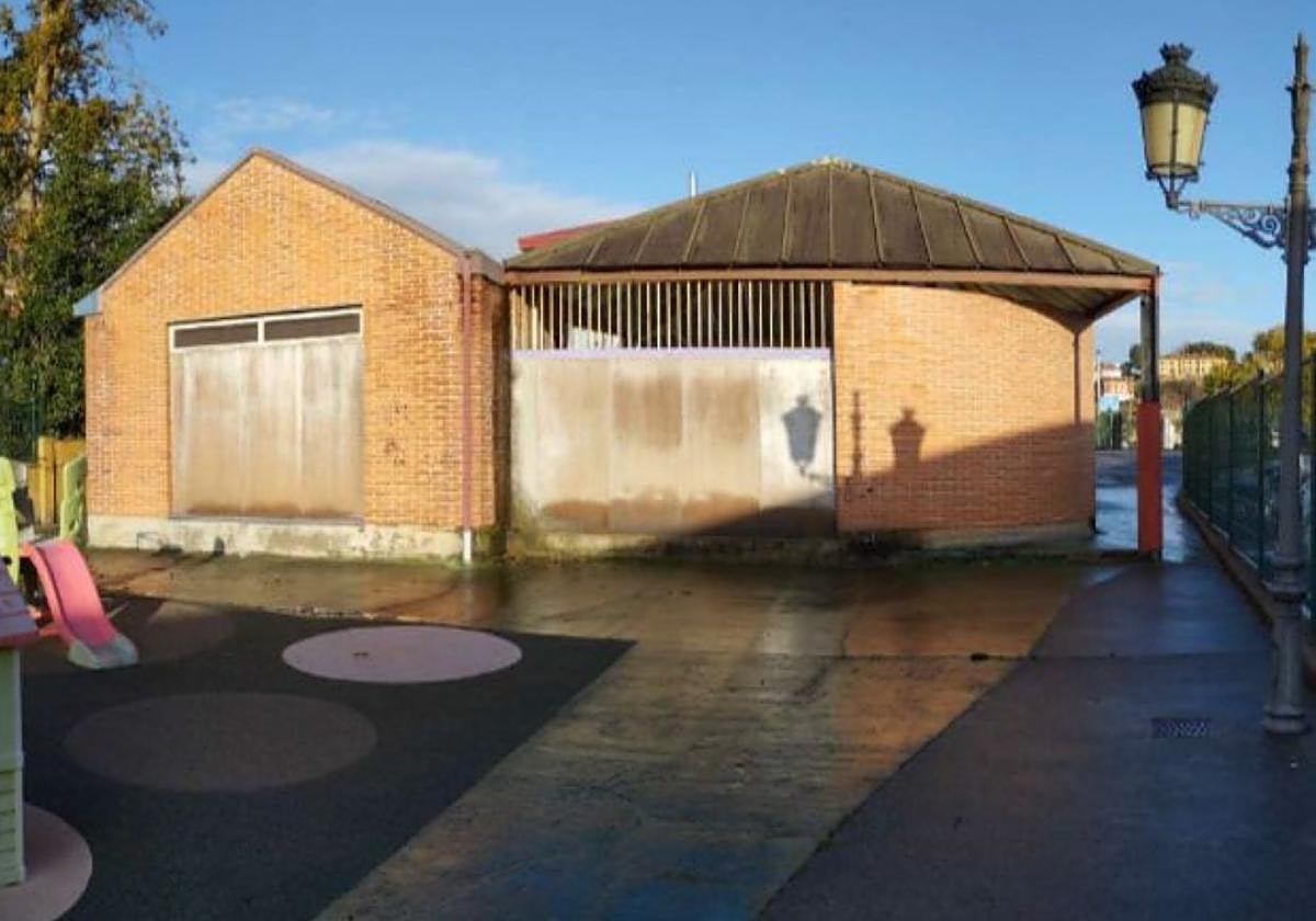 El edificio anexo al colegio que servirá como centro de infantil.