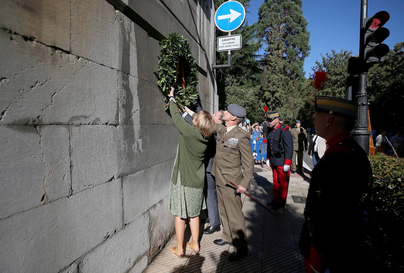 Así ha sido el homenaje al Cabo Noval en Oviedo