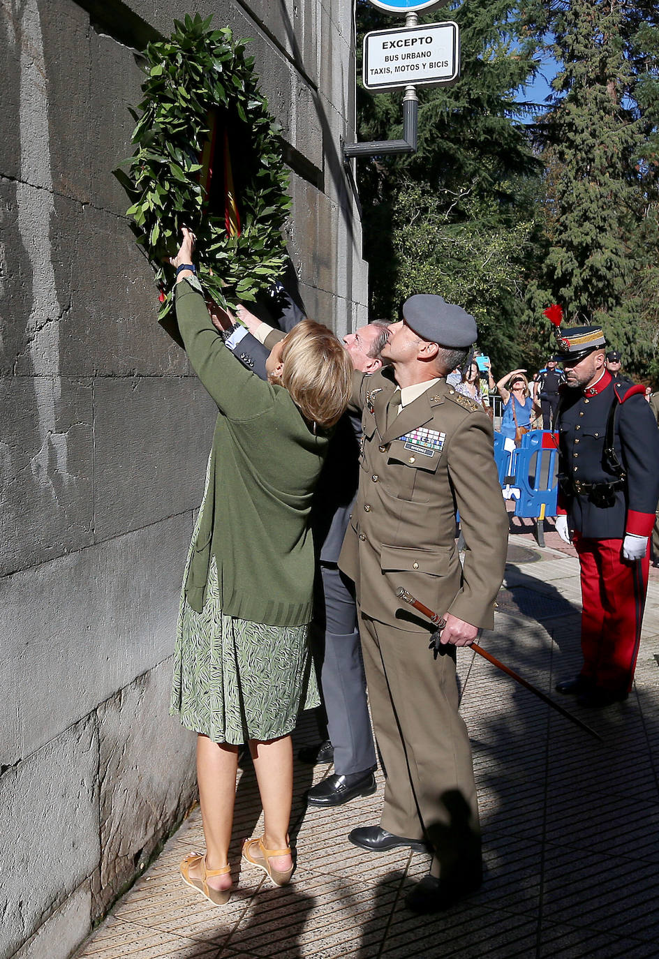 Así ha sido el homenaje al Cabo Noval en Oviedo