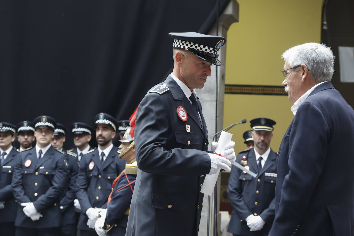 Homenajes y distinciones por el patrón de la Policía Local