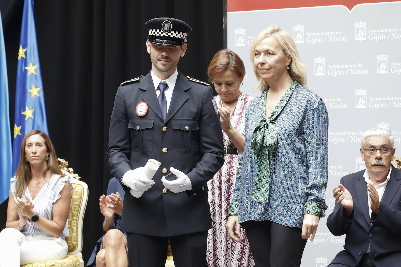 Homenajes y distinciones por el patrón de la Policía Local