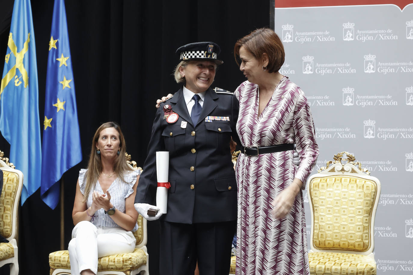 Homenajes y distinciones por el patrón de la Policía Local