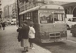 La Carriona lucha por su autobús