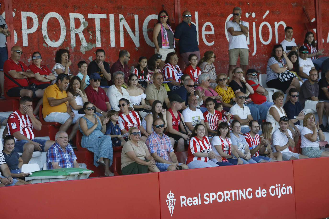 Las mejores imágenes del derbi asturiano femenino Sporting - Oviedo