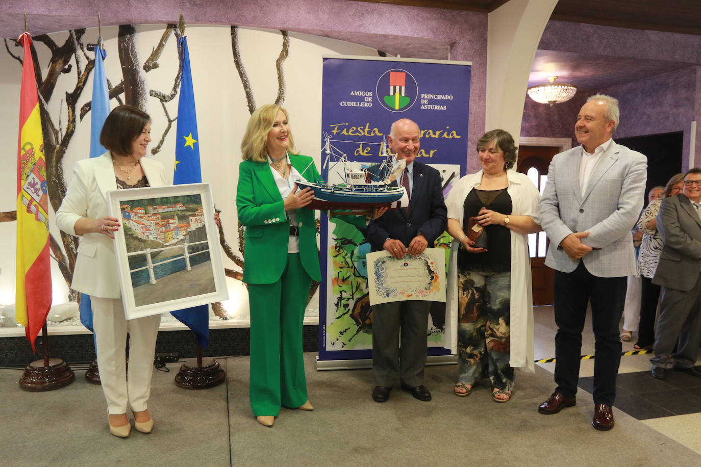 Cudillero celebra la Fiesta Literaria de la Mar