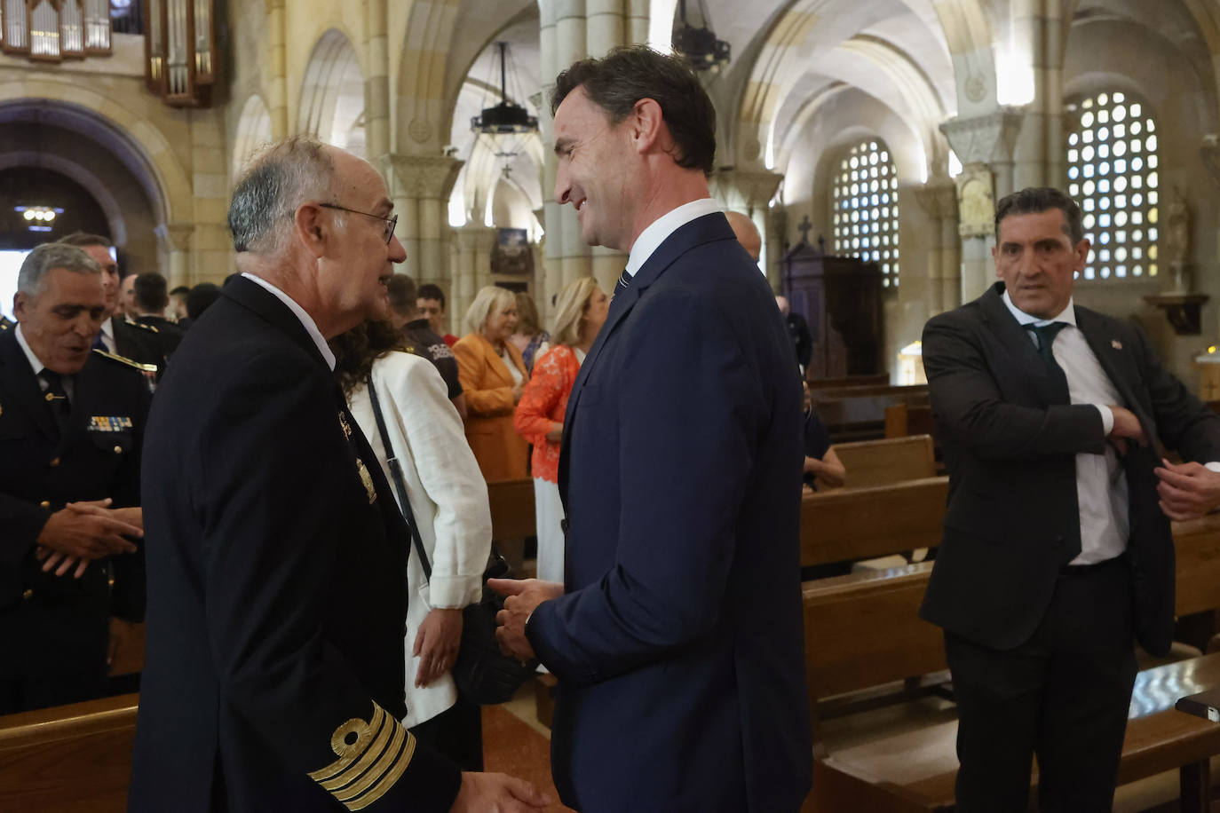 Devoción y honores en Gijón por los Santos Custodios