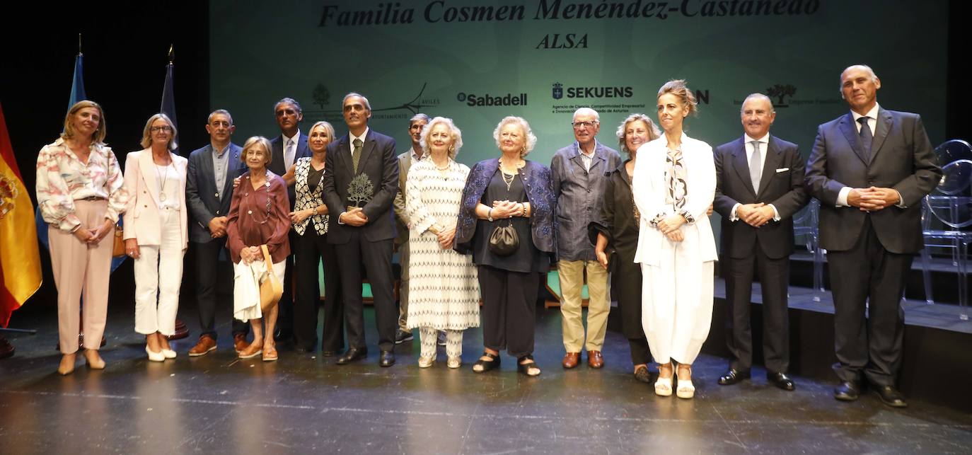 La empresa familiar rinde homenaje a «los cien primeros años de ALSA»