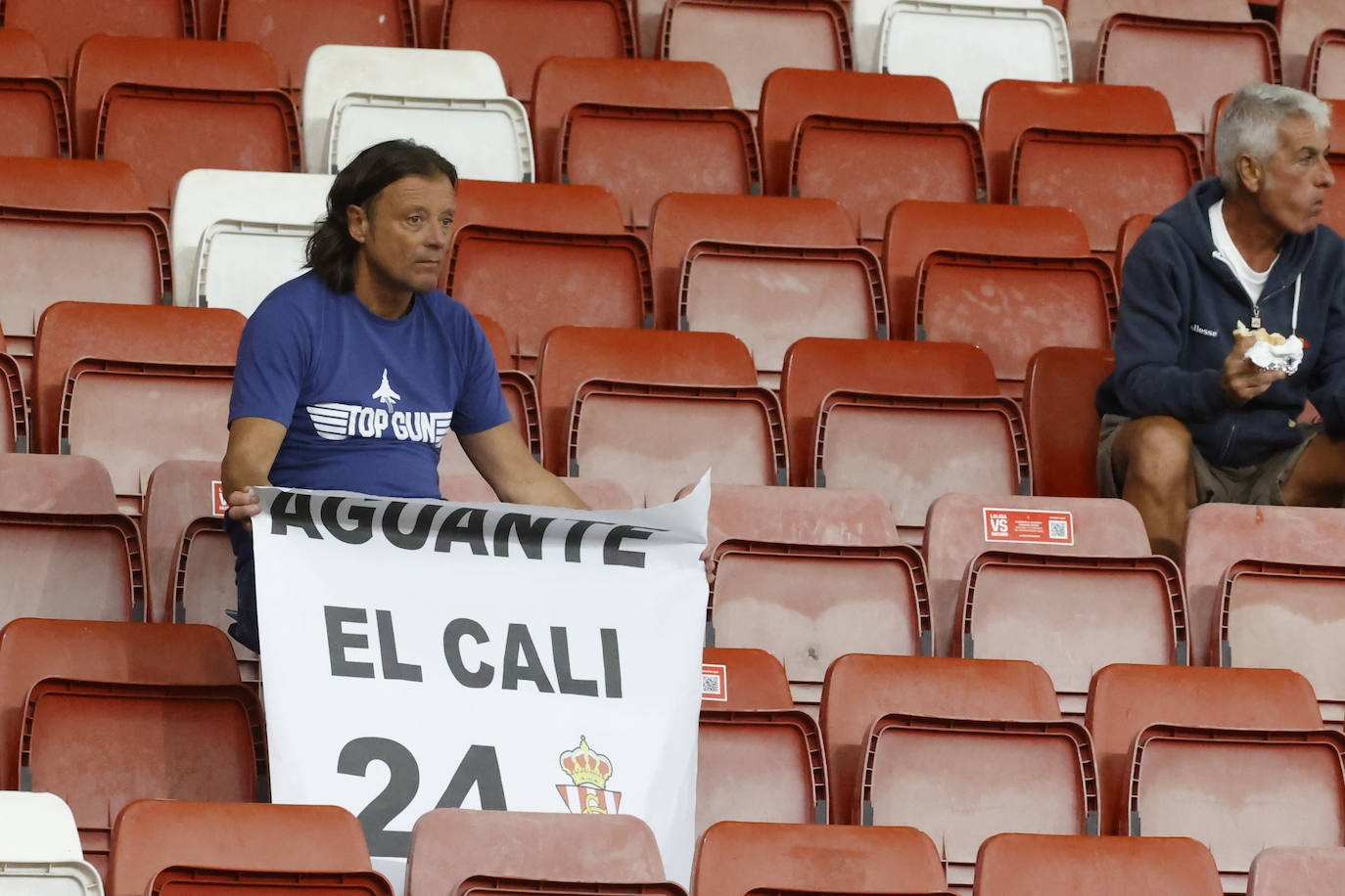 ¿Estuviste en el Sporting - Elche? ¡Búscate!