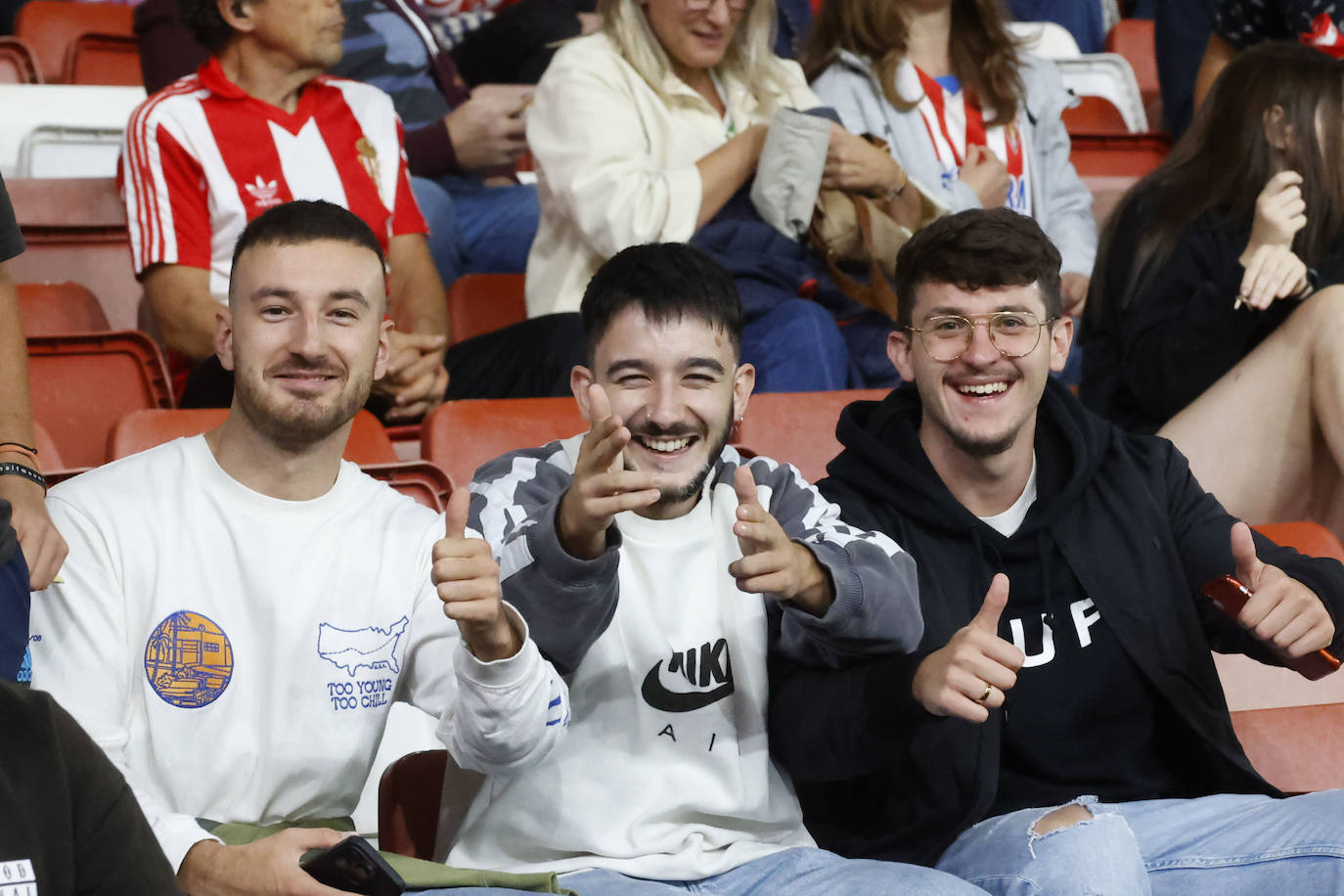 ¿Estuviste en el Sporting - Elche? ¡Búscate!