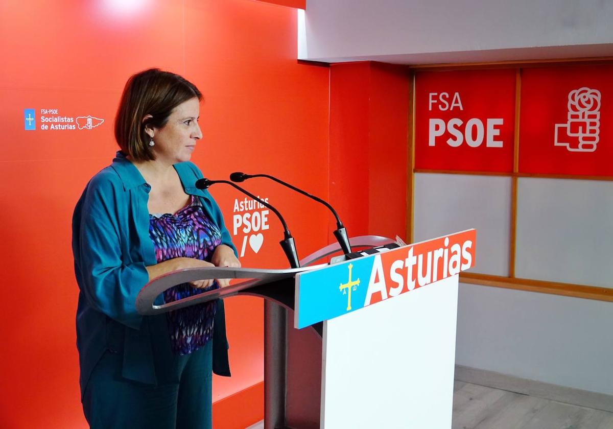 Adriana Lastra en la sede de la FSA.